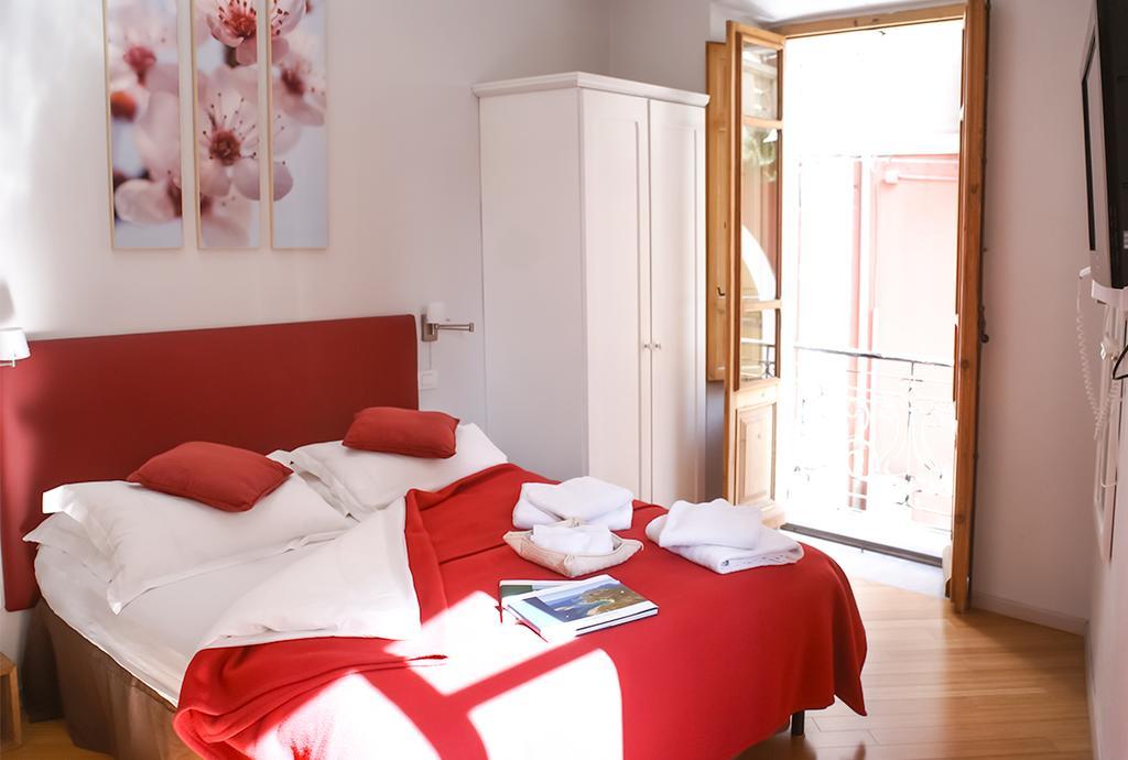 Numero 3 Otel Cagliari Dış mekan fotoğraf